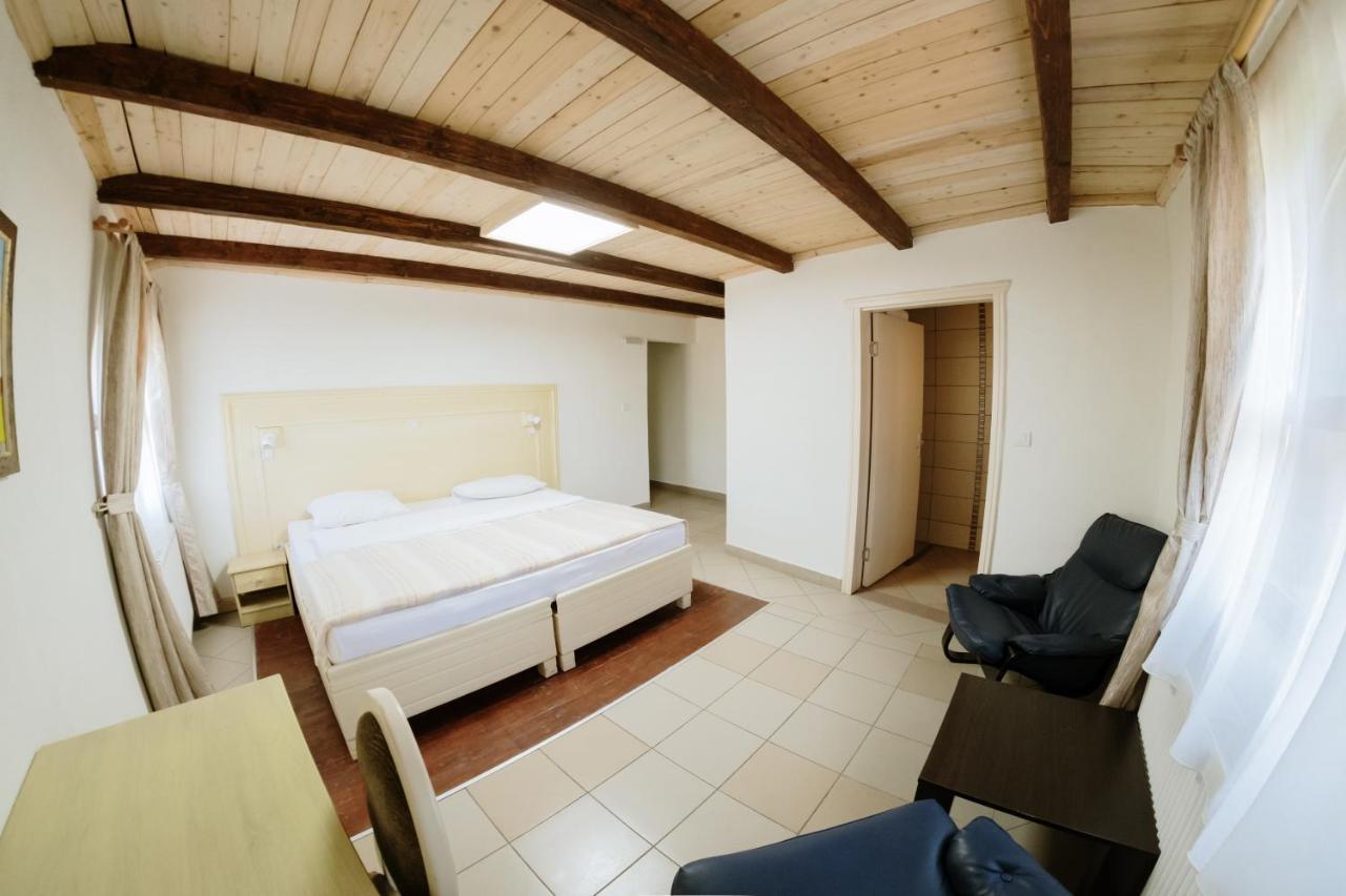 Hotel Etno Centar Balasevic Boljevac Bilik gambar