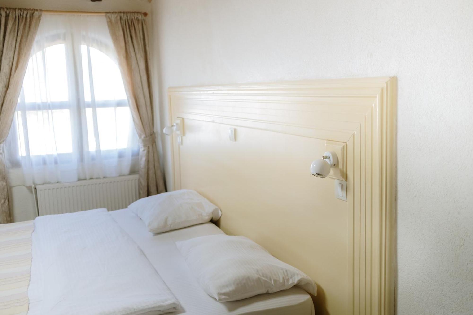 Hotel Etno Centar Balasevic Boljevac Bilik gambar