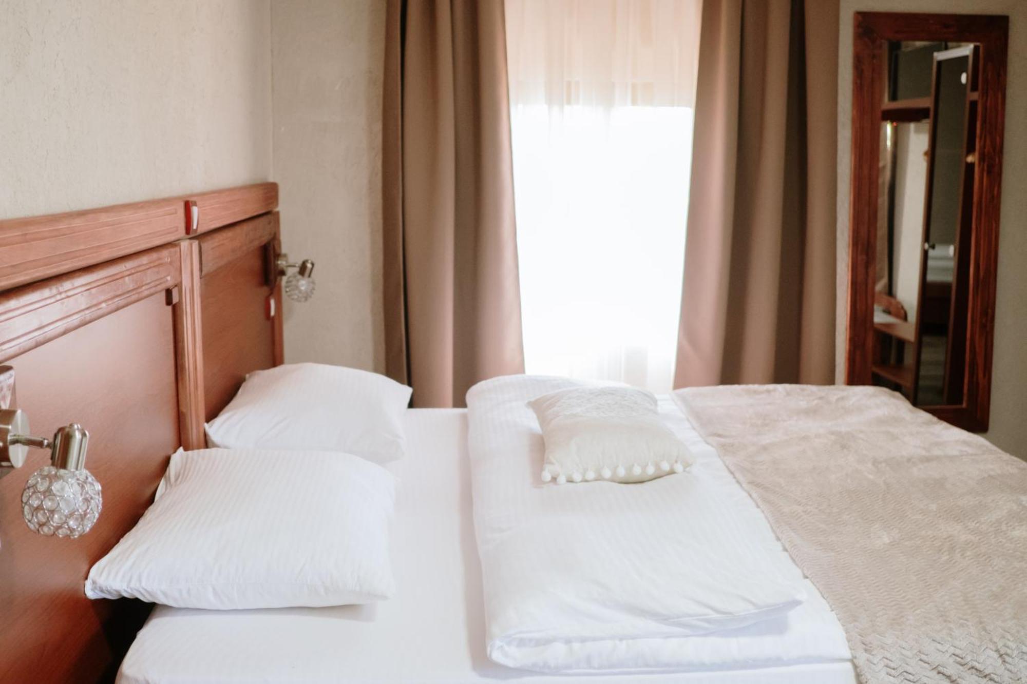 Hotel Etno Centar Balasevic Boljevac Bilik gambar